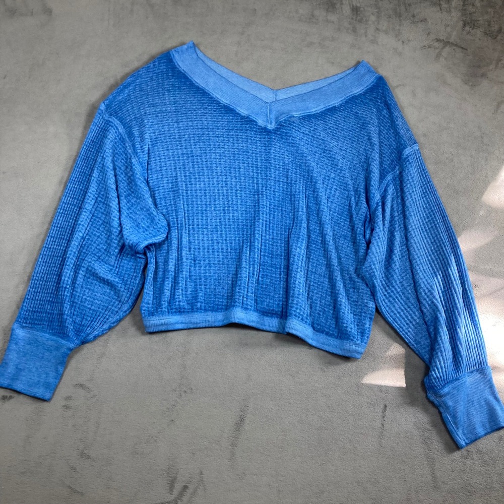 We The Free Free People Blue Waffle Knit V-Neck Thermal Top Small Slouchy Crop
